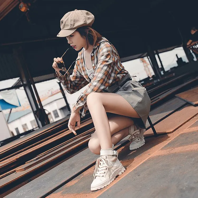 

Martin Boots Women's Autumn 2019 New Style British Style Versatile Motorcycle Boots Thick Bottomed Short Boots Shoe Network Red