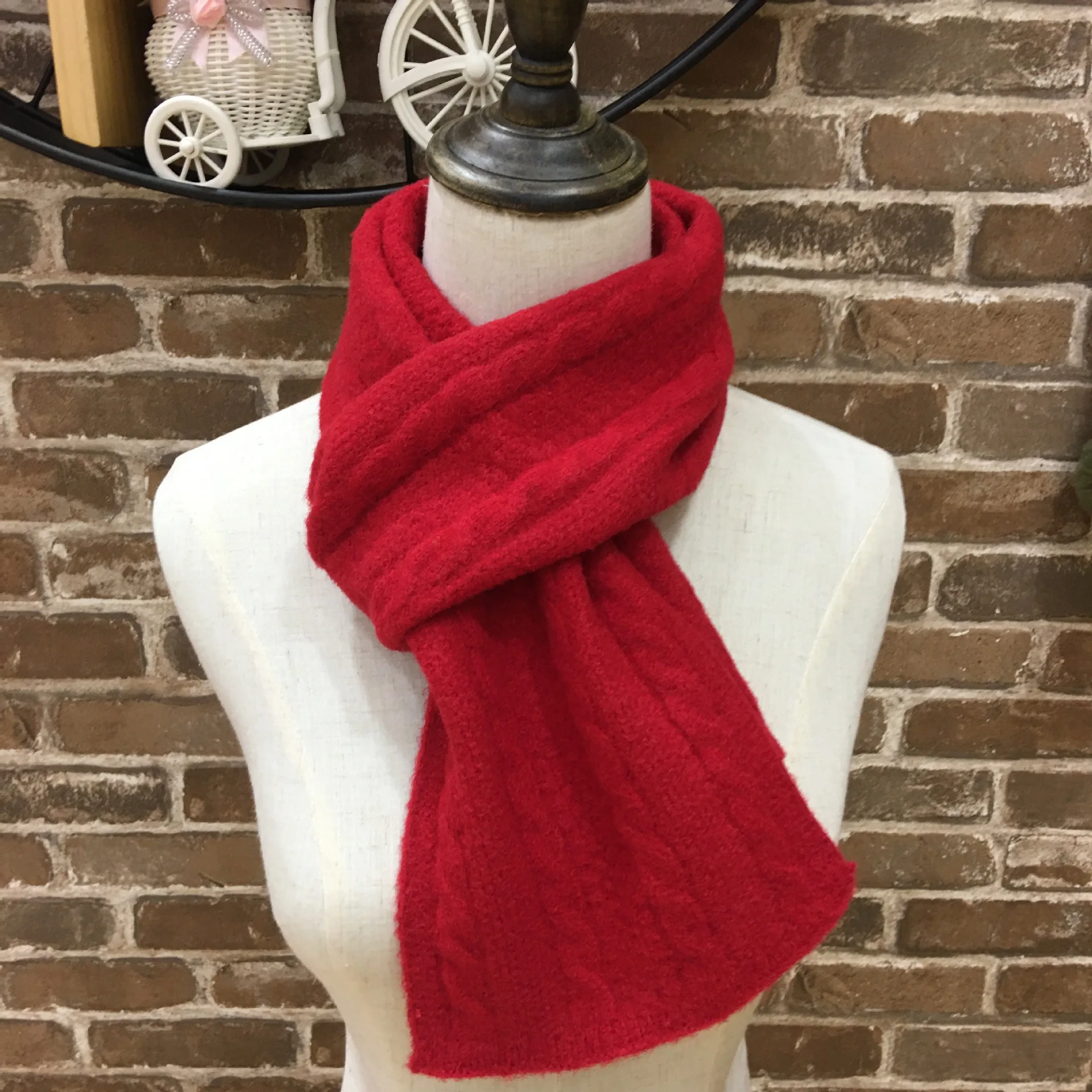 

Coral Fleece Plain Scarf Echarpe Femme Bufandas Invierno Mujer Chale Winter Women Foulard Luxe Trending Products 2020 Solid Wool