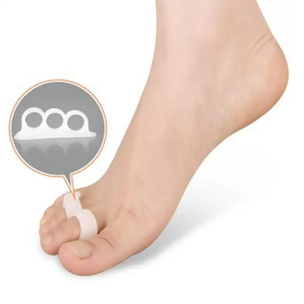 

1Pair 3 Hole Corrector Toes Separator Hallux Valgus Orthosis Straighten Foot Care Tool Preventing Blisters Nail Tools Foot Care