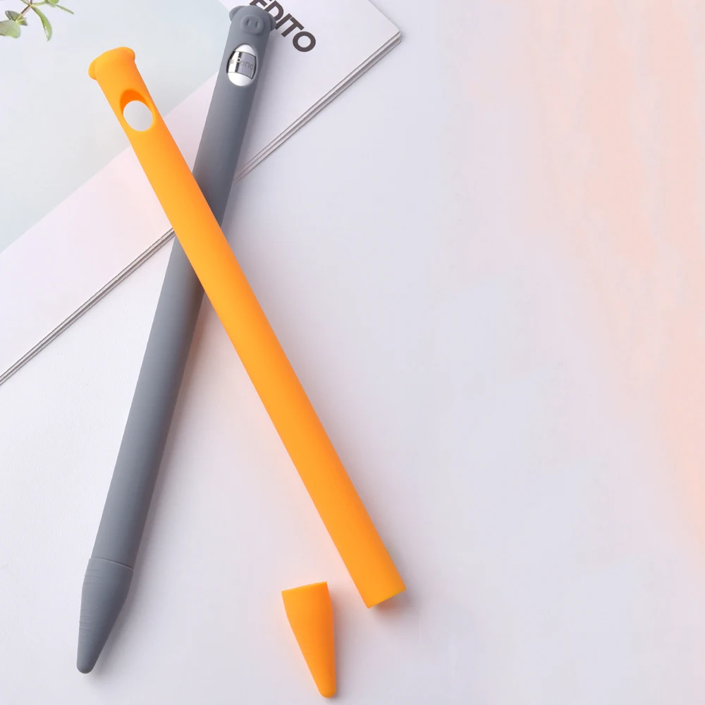 Силиконовый защитный чехол с милой Свинкой для Apple Pencil 1st