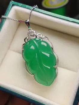 

925 Silver Natural Grandmother Green Emerald Agate Woman Pendant