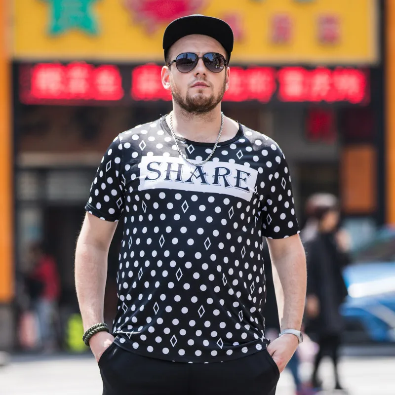 

Summer off men's large size short-sleeved loose polka dot letters printing guy half-sleeved T-shirt