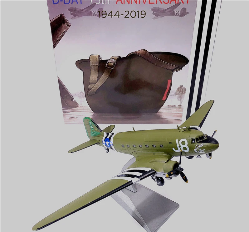 1/100 C47 транспорт 75-летие битвы за Нормандию с 101-й авиационной дивизии модель самолета литая под давлением модель - Цвет: J8