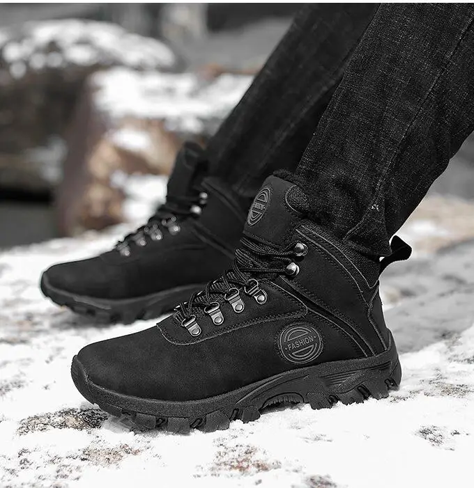 Winter Shoes Men Snow Boots Outdoor Warm Plush Flock Leather Booties Boy Ankle Boots Man Outdoor Sneakers Flat Platform Botas