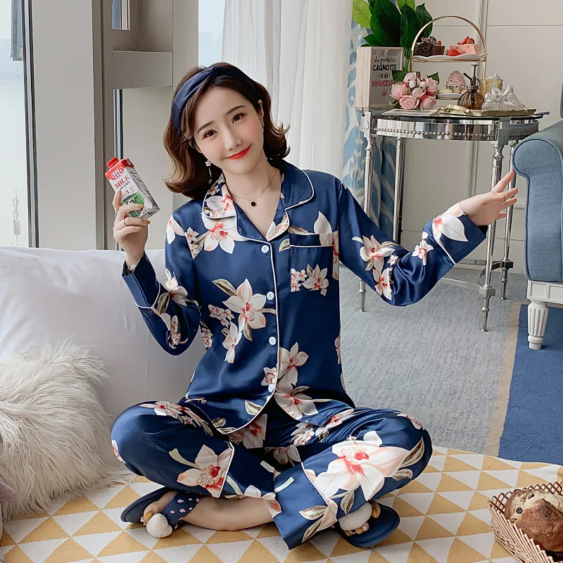 

Spring Women Sexy Satin Silk Pajamas Sets Female Flower Print V-Neck Pijama Homewear Summer Long sleeve Pyjamas Women Sleepwear