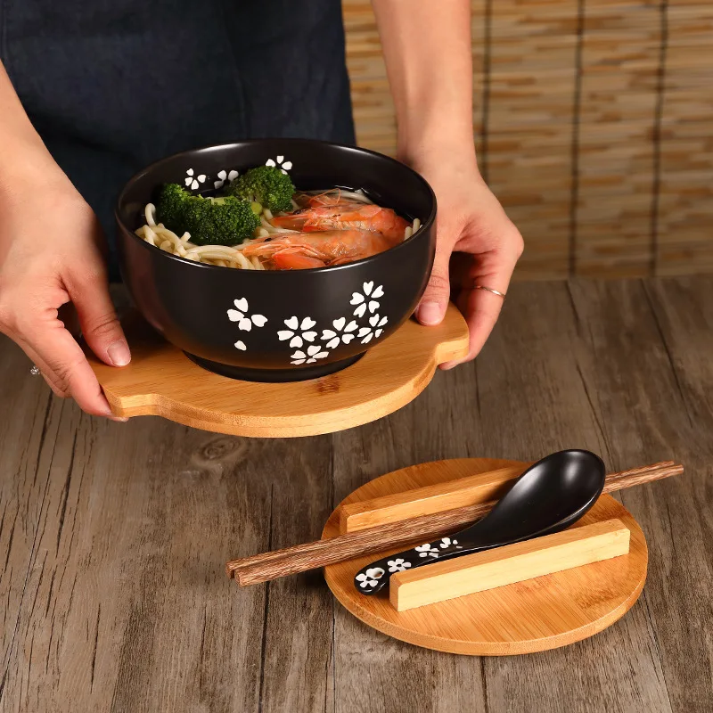 Black ceramic noodle bowl with cover spoon instant noodle bowl Korean