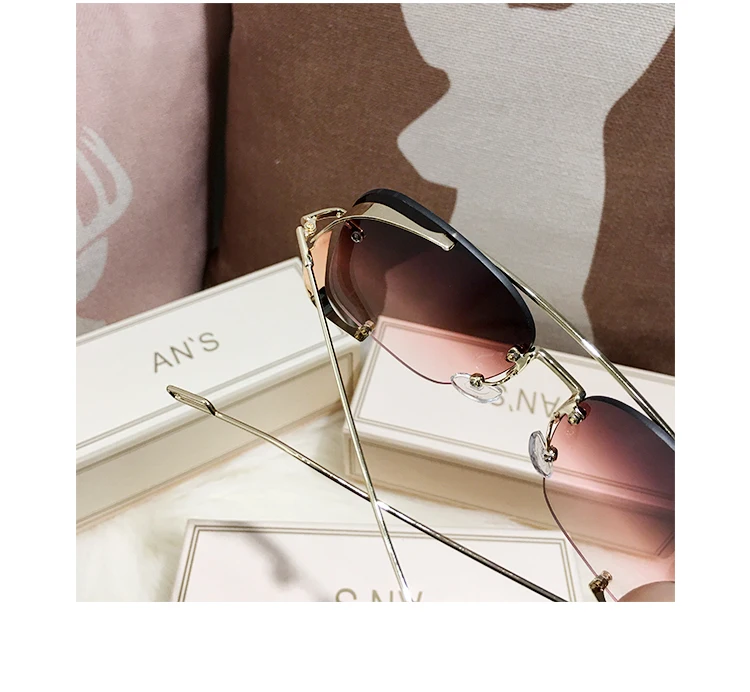 O1CN01rlSGAr1EKYWmdKiLe_!!685960333