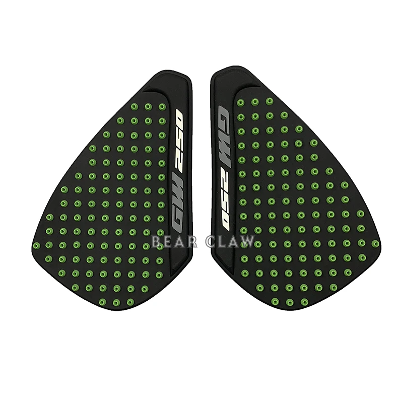 green One pair Для SUZUKI GW250 наклейка на бак мотоцикла Тяговая накладка на колено Ручка протектор противоскользящая наклейка - Цвет: green One pair