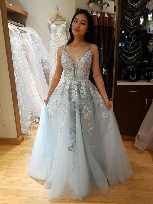 Chic Spaghetti V-Neck Prom Dresses Long Lace Appliques Sequins Beaded Backless Formal prom Gowns Custom vestidos de gala
