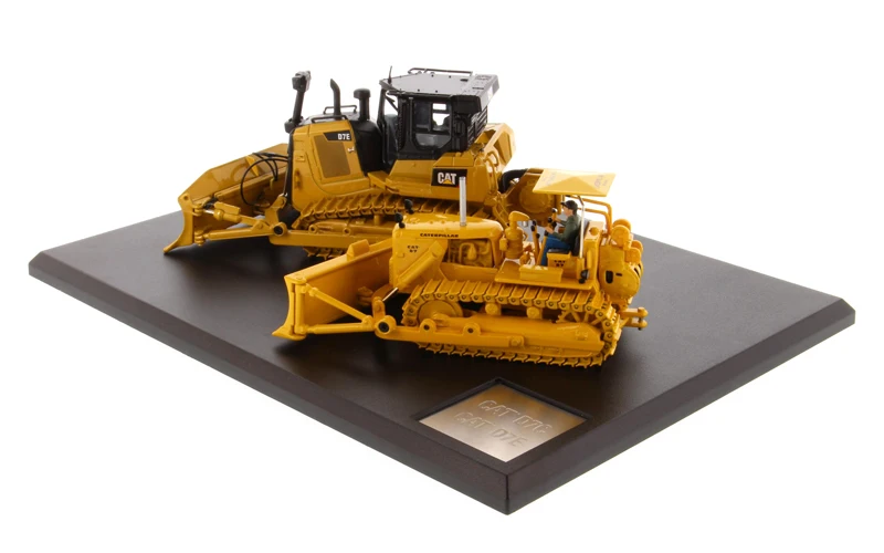 Семейный трактор 1:50 Cat D7 гусеничный (около 1955 1959) и D7E (ток) игрушка|shipping car to
