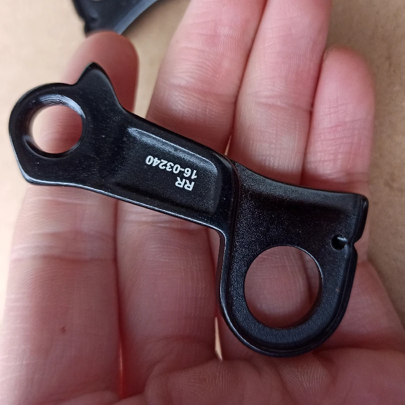 2Pc Bike Mech Dropout Per Cube #10063 # Rr 16-03240 Cube Axial Ws Agree Hybrid Litening Cross Race Bicicletta Deragliatore Posteriore Gancio