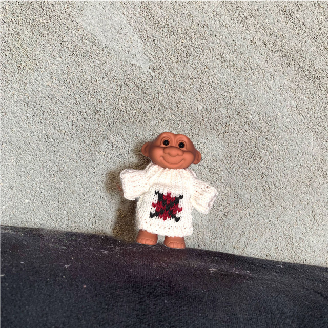 2019 Cute Silicone Cute Funny Rubber Naked Doll 7cm Lighter Case Box Lighter Protector Nostalgic Toys Cigarette Accessories