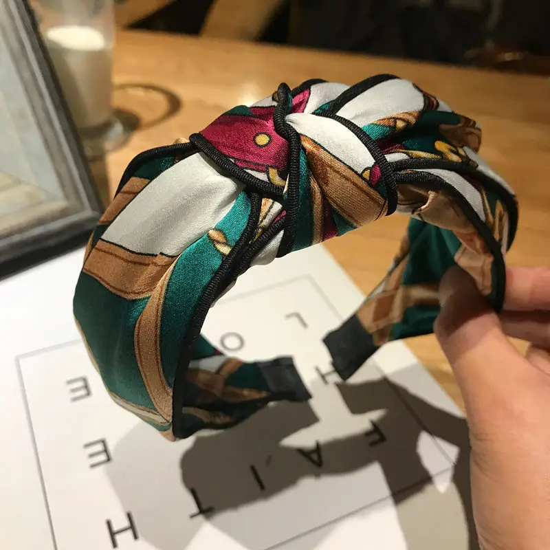 8698091606_1956788053