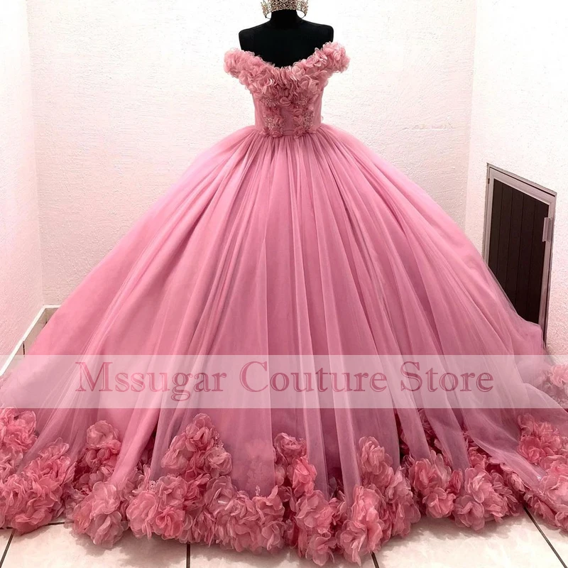 

2022 Luxury Ball Gown Quinceanera Dresses Off Shoulder 3D Flowers Puffy Sweet 16 Dress Celebrity Party Gowns Graduation