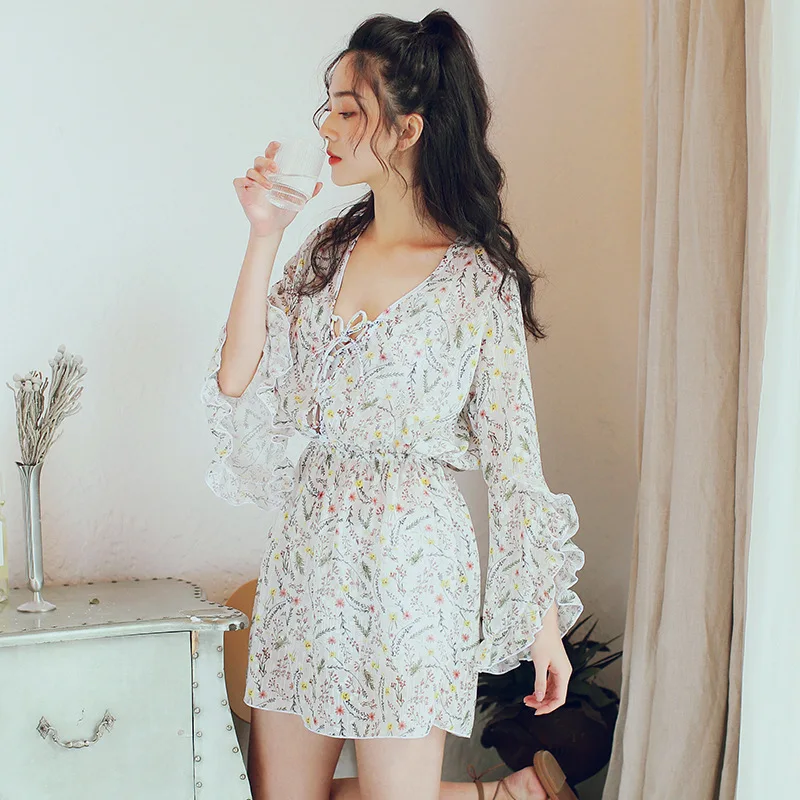 

South Korea Two-piece Swimsuits Women's Three-piece Set Bikini Graceful Blouse Boxer Small Bust Gathering Bubble Hot Spring Tour