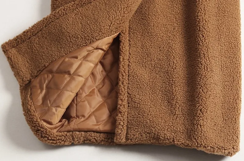 conew_8570573501_605443741_conew1