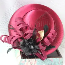 Женщины вуалетки шляпа-таблетка бархат кружево жаккард мини верхняя часть с перистым рисунком Кепка коктейль Чай Вечерние сетка резинка заколка для волос банкетный костюм