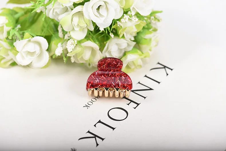 12679794824_1861652465