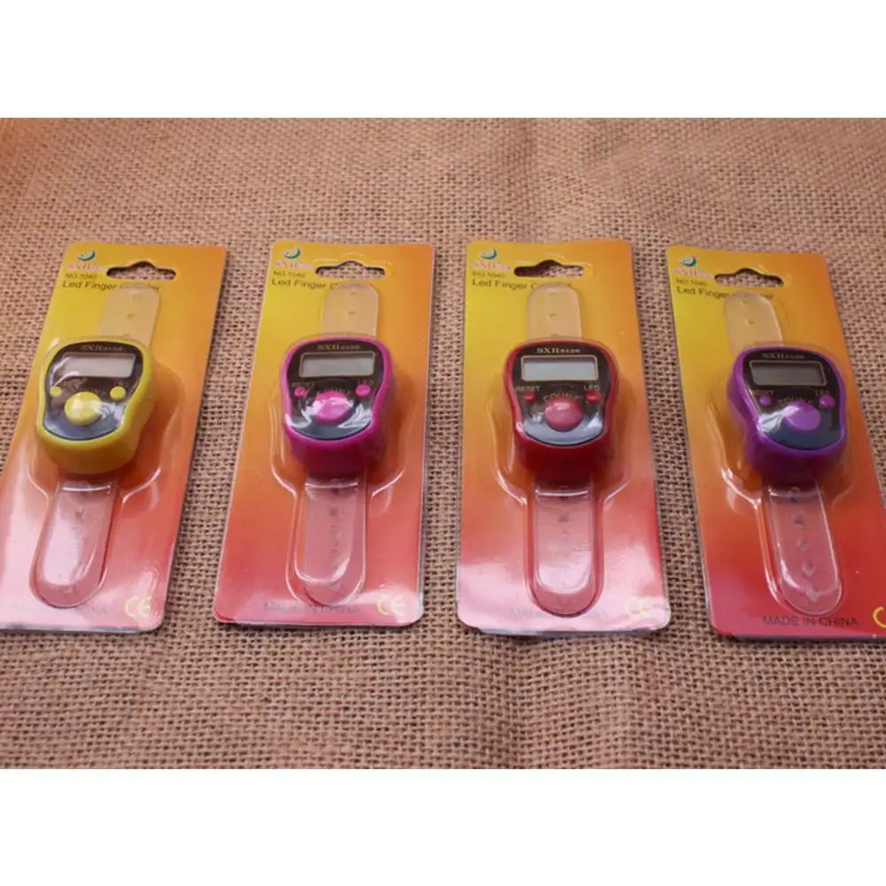 1pcs Portable Electronic Digital Counter Mini LCD Hand Held Finger Ring-type Tally Counter Random Color
