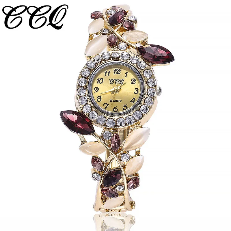 Creative New Retro Bracelet Watch Fashion Diamond Flower Ladies Fashion Casual Watch