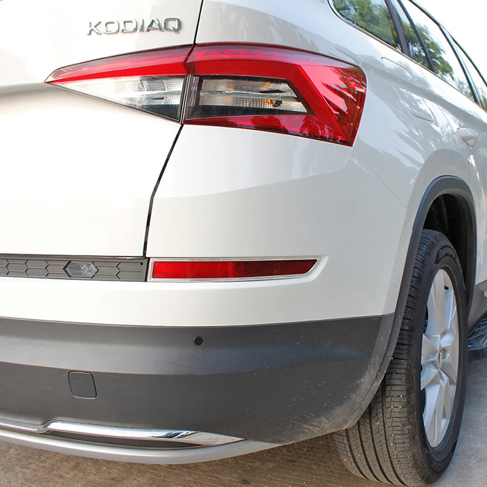 Car Exterior Rear Fog Lamp Taillight Cover Decoration Frame 2Pcs for Skoda Kodiaq 2016 - 2020 Styling Accessories