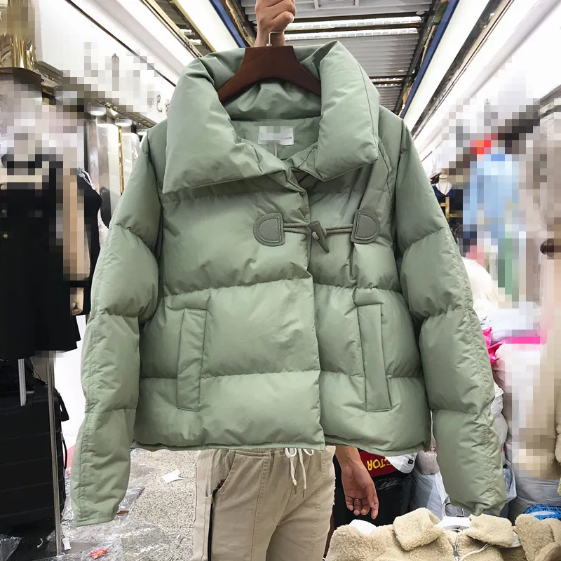 Зимнее короткое пальто, женская одежда, новая Корейская куртка с отворотом и хлопковой подкладкой для девушек, студенток, маленький плюс толстый пуховик, парка