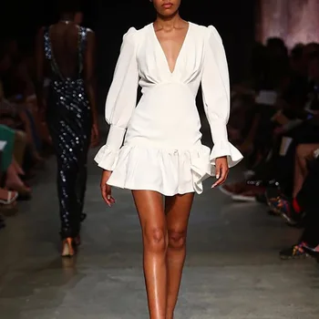 

2020 Go Show Temperament Trend Deep V Collar Sexy Waist Long Sleeve Lotus Leaf Edge Short Money Dress