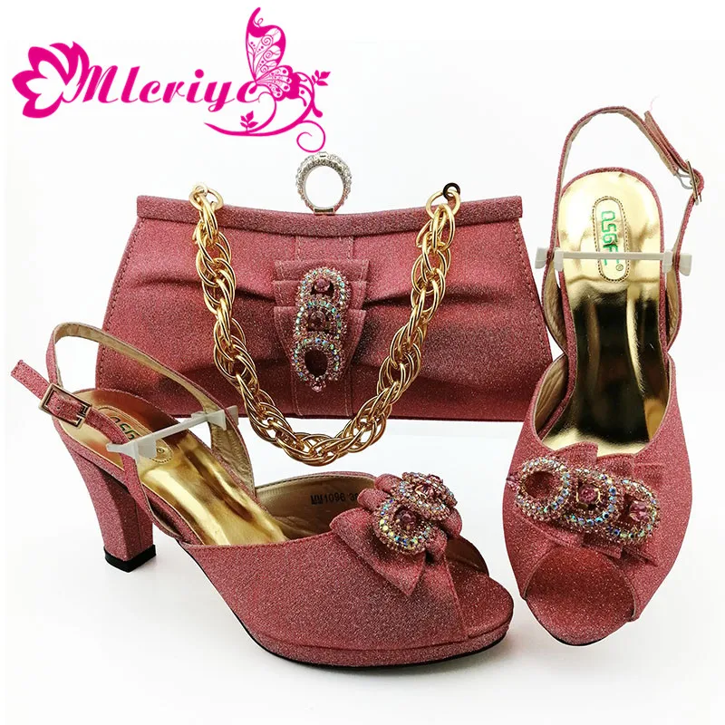 

Office Ladies Ladies Shoes Matching Bag in Red Color Nigerian Shoes and Bag Set Decorate with Rhinestone for Party