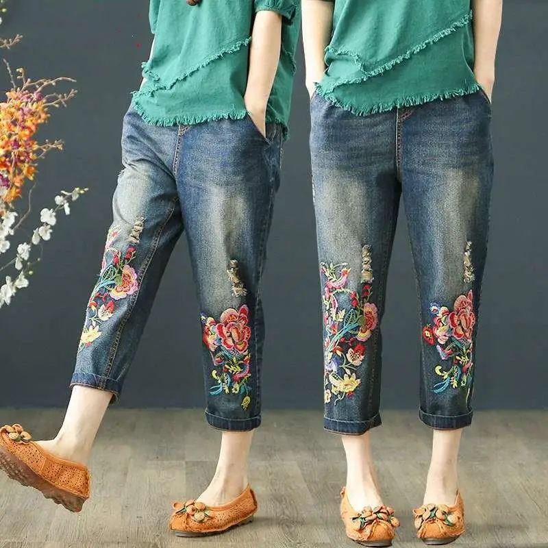 2019 осенние Винтажные эластичные джинсы с высокой талией, с вышивкой, со шнуровкой, рваные джинсы в мужском стиле, женские прямые джинсовые