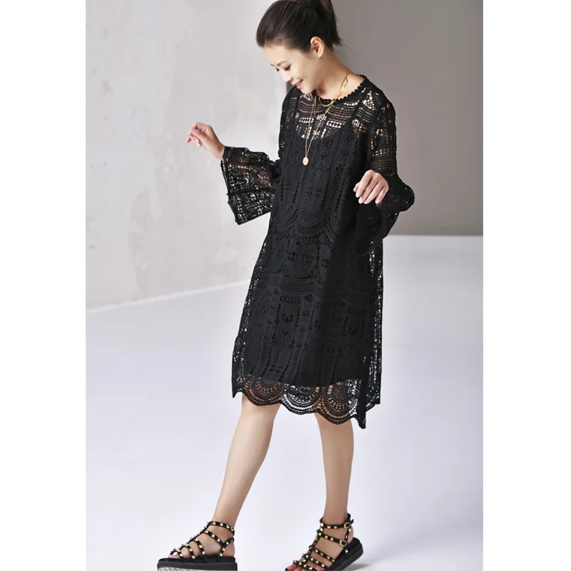 

Q1715 Artistic lace fabric hollow out circular collar zipper sleeve dress woman