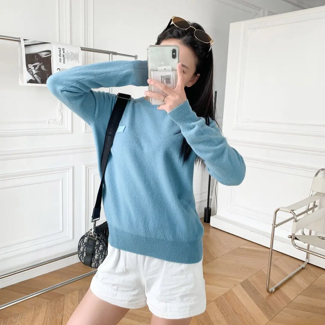 Женский модный свитер пуловер с круглым вырезом и вышивкой со смайликом простой