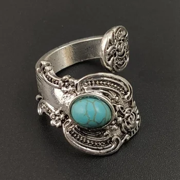 

Retro Ancient Oval Blue Stone Ring Bague Bohemian Turquoises Rings Tibetan Large Antique Silver Carved Pattern Finger Jewelry