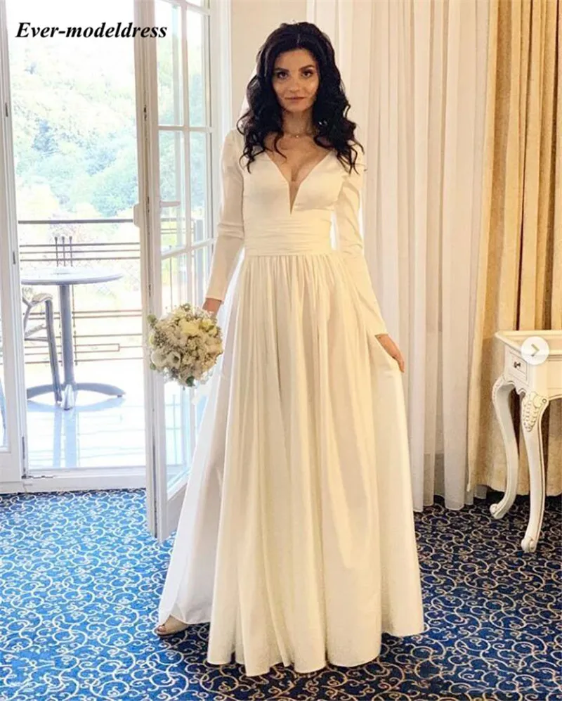 Скромный атласный с длинным рукавом свадебные платья 2019 v-образный вырез пуговицы сзади страна Бохо садовое свадебное платье длиной до