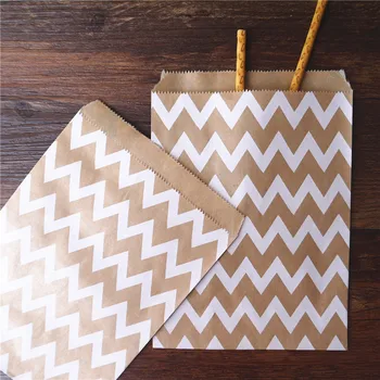 

100pcs 13x18cm craft treat candy striped bag high quality Party Favor Paper Bags Stripe Printed Paper craft Bags Bakery food Bag