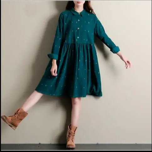 Осенне-зимние платья зеленого цвета с длинными рукавами в готическом стиле Mori