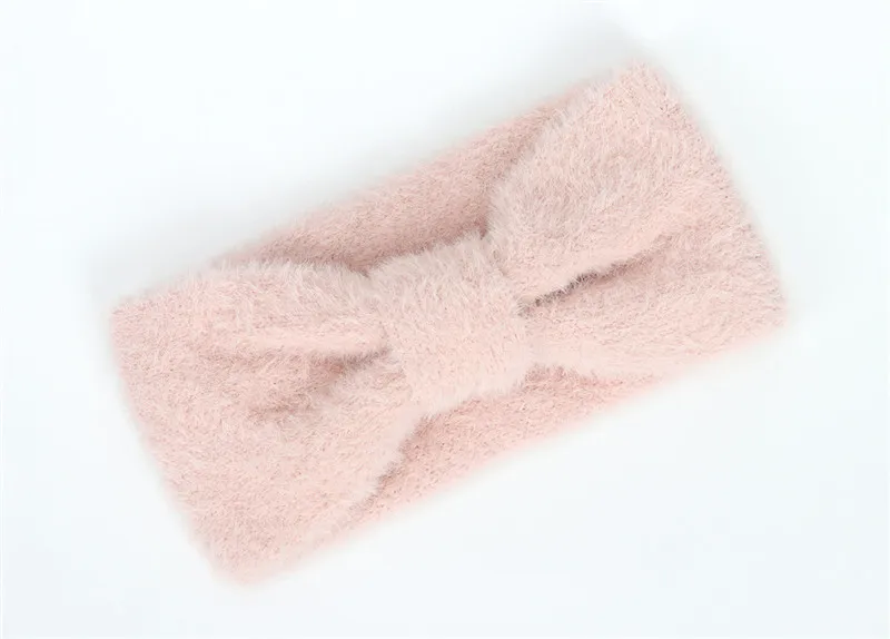 2 Pink Модная однотонная повязка на голову для женщин, аксессуары, зимняя плюшевая повязка на голову, тюрбан из искусственного меха, повязка на голову для йоги, украшение для волос - Цвет: 2 Pink
