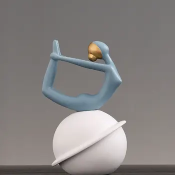 

1pc Resin Crafts Resin Fashionable Yoga Girl Adorable Creative Layout Crafts Decoration Ornament for Home Desktop