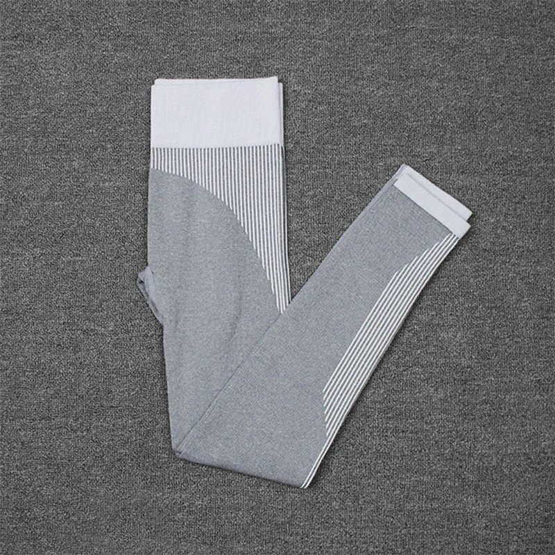 未标题-1_0002_NORMOV-Gym-Set-Women-Fitness-Clothing-Seamless-Shock-Proof-Bra-Running-Pants-Women-Sport-Set-2.jpg_.webp_640x640 (2