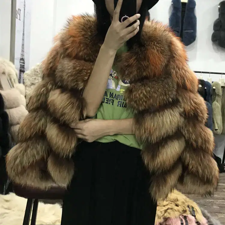 НОВЫЕ куртки из натурального меха, Женское пальто из натурального меха енота