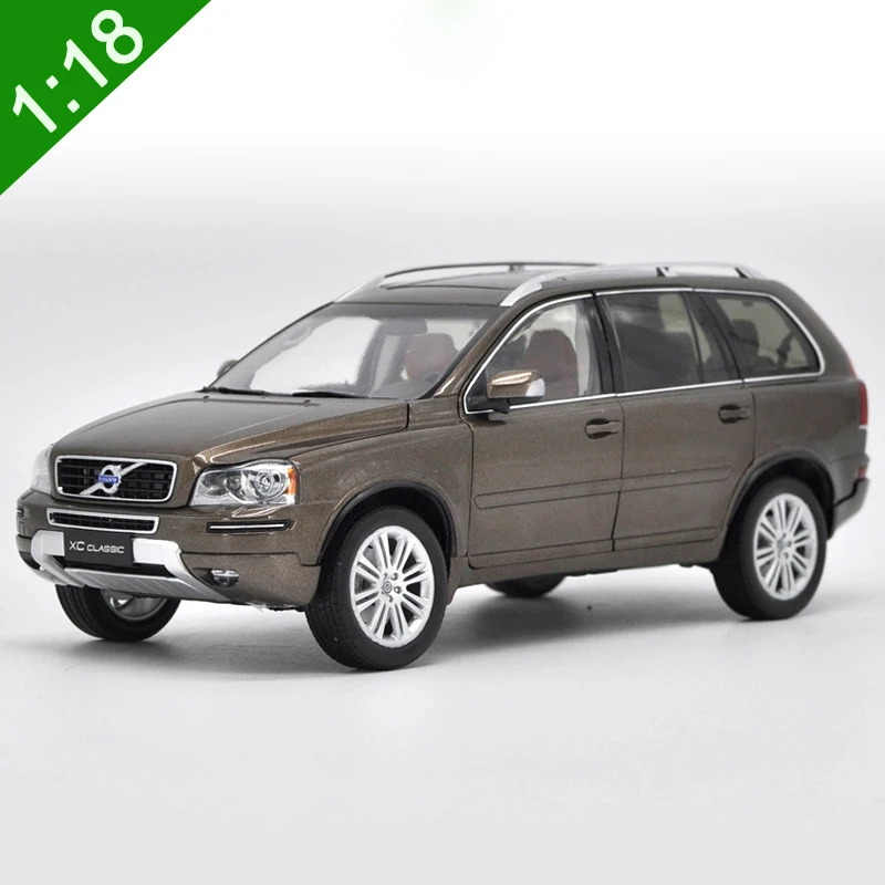 1:18 Volvo XC90 SUV литая под давлением Модель автомобиля игрушки Металлическая Модель автомобиля оригинальная коробка