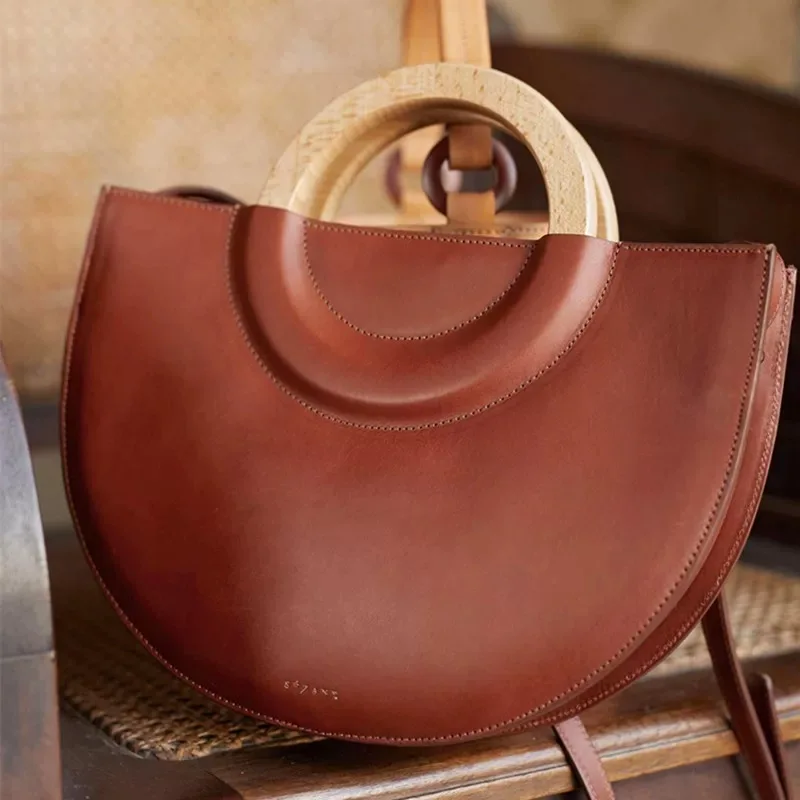 

Wooden Handle Halfmoon Handbags Women Luxury Designer Shoulder Bags For Women Large Capacity Solid Messenger Bags Woman Totes