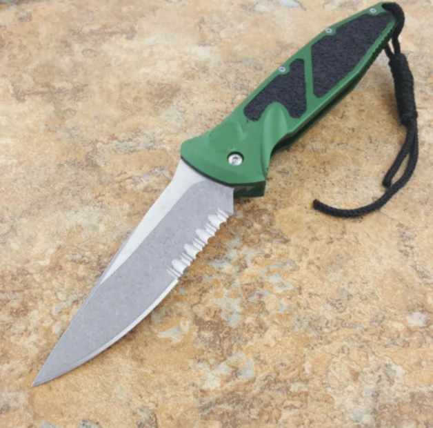 Green half serrated Тактический складной нож для самозащиты, Походный нож, охотничьи ножи, рождественский подарок, PD00 bm4 - Цвет: Green half serrated