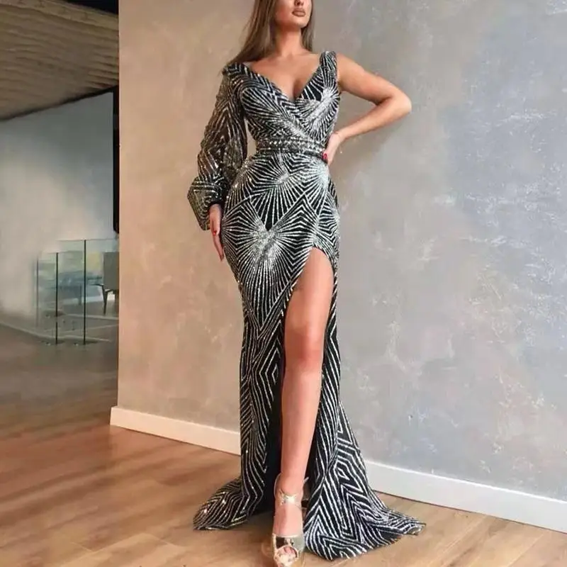 

Eightree Black Sequins Mermaid Prom Dresses Plus Size One-Shoulder High Split Sexy Evening Formal Dress 2020 Long Party Gown