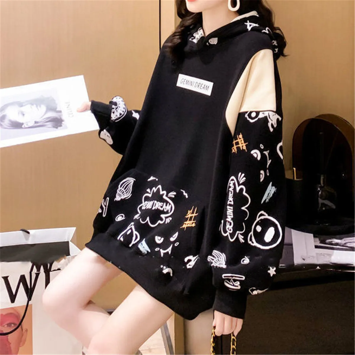 

Black Ulzzang Hoodie Pink Autumn Oversized Harajuku Tops Funny Vintage Teens High Street Graffiti Clothes Gothic Tops Femme