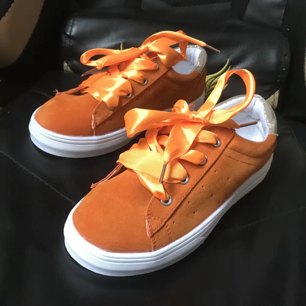 

Women Autunm Bowknot Shoes For Women Casual Vulcanize Flat Shoes Sneakers Girls Low-cut 2019 Zipper Trainers Plus Size 43 2