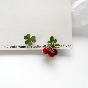 

Day South Korea Trend Versatile Metal Texture Cute Creative Non-symmetrical Ear Stud Cool Beautiful Cool GIRL'S Street Snap Ear