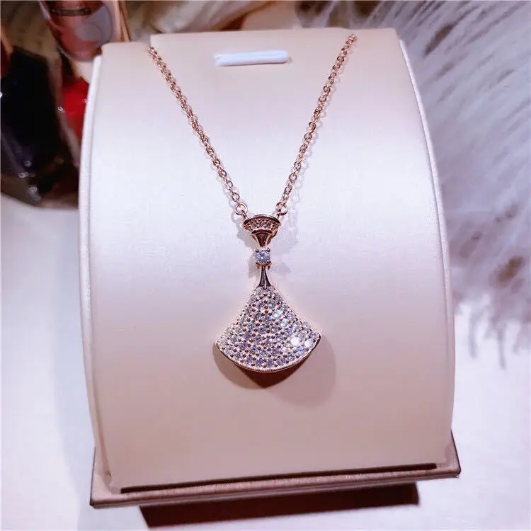 Scalloped Полный cz кулон короткий Кристалл из Swarovskis Дикий Тонкий темперамент юбка ключицы цепи ожерелье женщины - Цвет камня: B