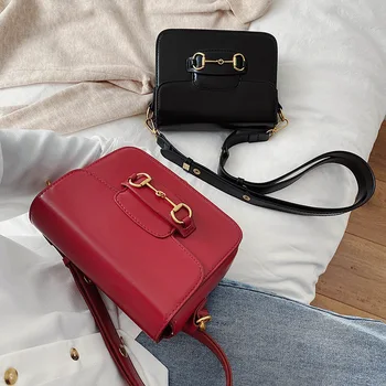 

On the new casual wild fairy bag 2020 new retro style small square bag wild shoulder bag messenger bag tide