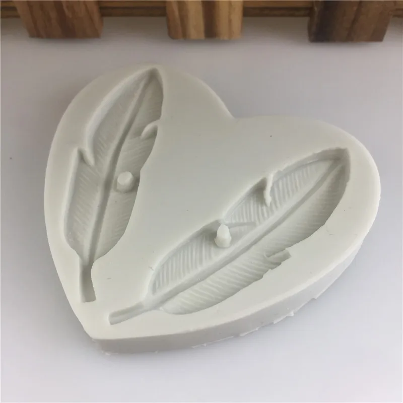 11135943498_1801457288