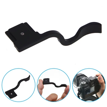 

Black Thumb-up Grip for Sony A7 A7RII A7M2 A7SII A7R3 A7RIII A7M3 A9 DQ-Drop